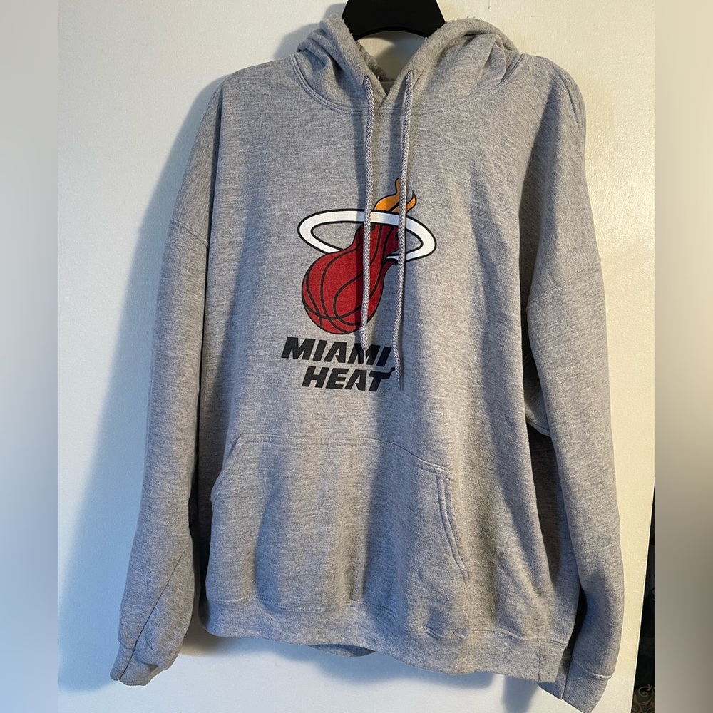 Miami Heat Sweater Hoodie Size Xl